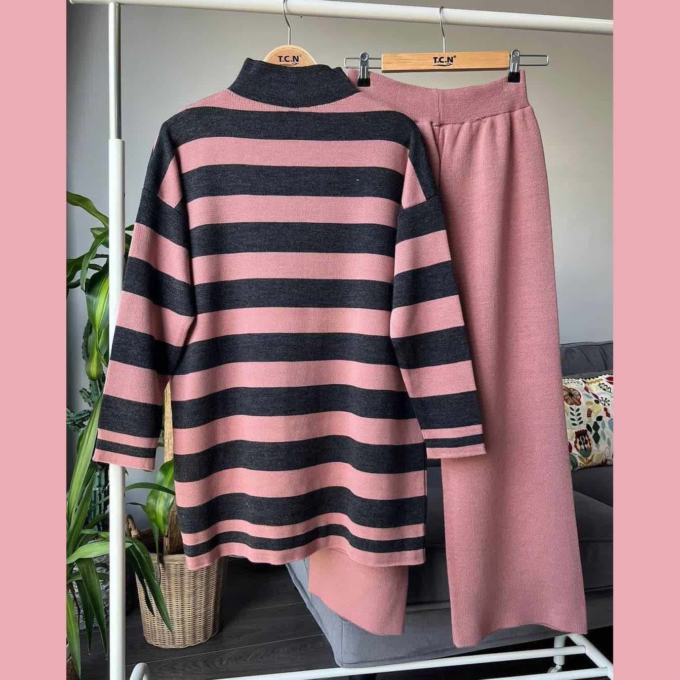 Elegant Striped High-Neck Tunic & Pant Set